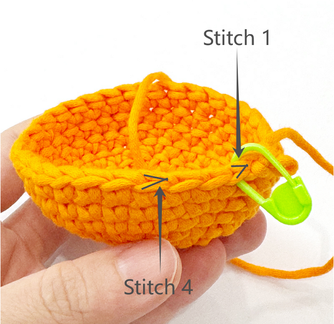 How to count stitches and use the stitch marker?