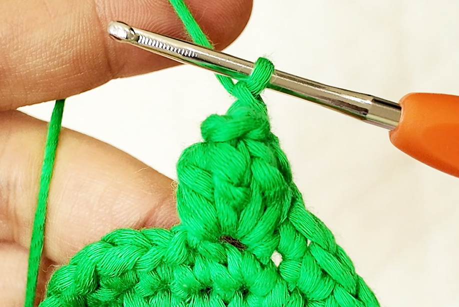 Popcorn Stitch (Pc or Pop)